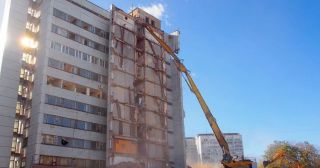 Демонтаж многоэтажного дома Можга, цена от 3729 руб.