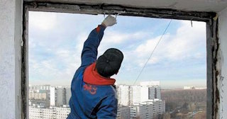 Демонтаж остекления балкона в Можге - цена от 578 руб. - Сварной-Мжг